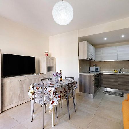 Appartamento Shanaia ロアーノ 部屋 写真