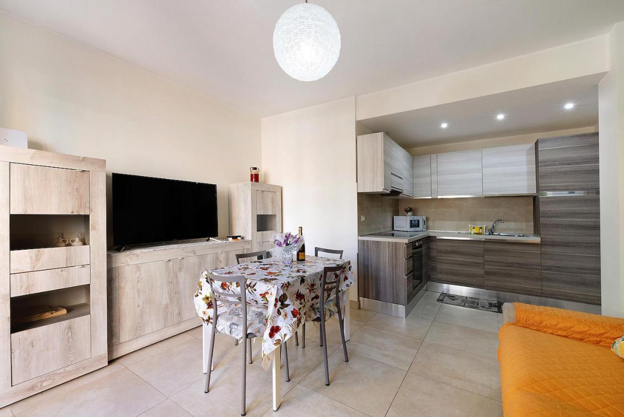 Appartamento Shanaia ロアーノ 部屋 写真